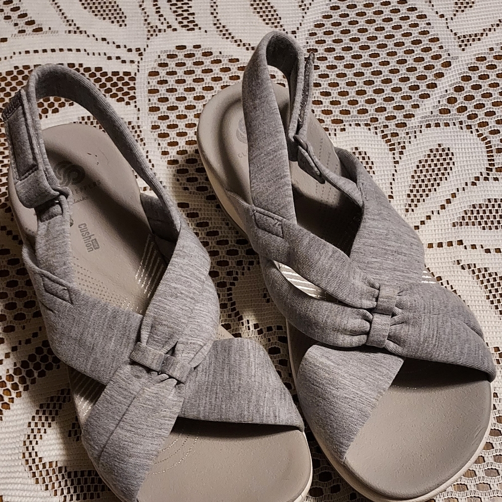 Cloudsteppers by Clark's Jersey Arla Belle Size 9 Light Grey